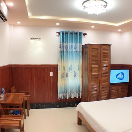 Ha Phat Hotel Duong Dong  Exteriör bild