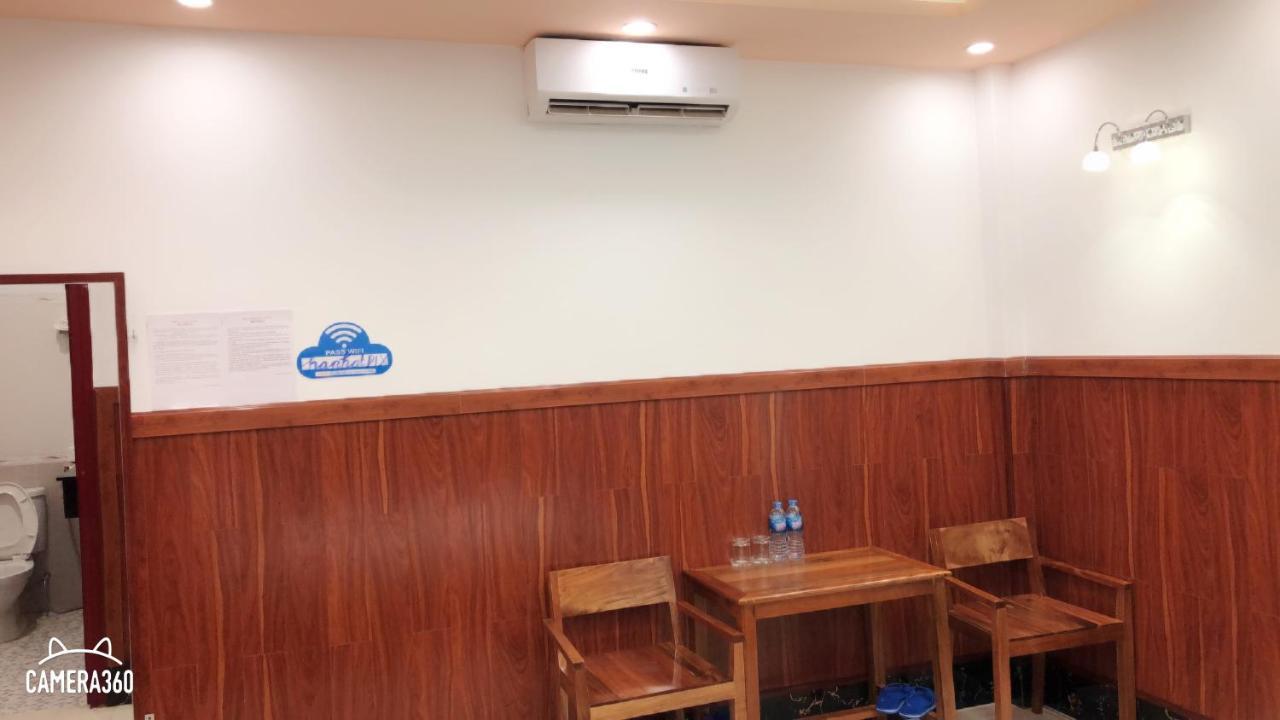 Ha Phat Hotel Duong Dong  Exteriör bild