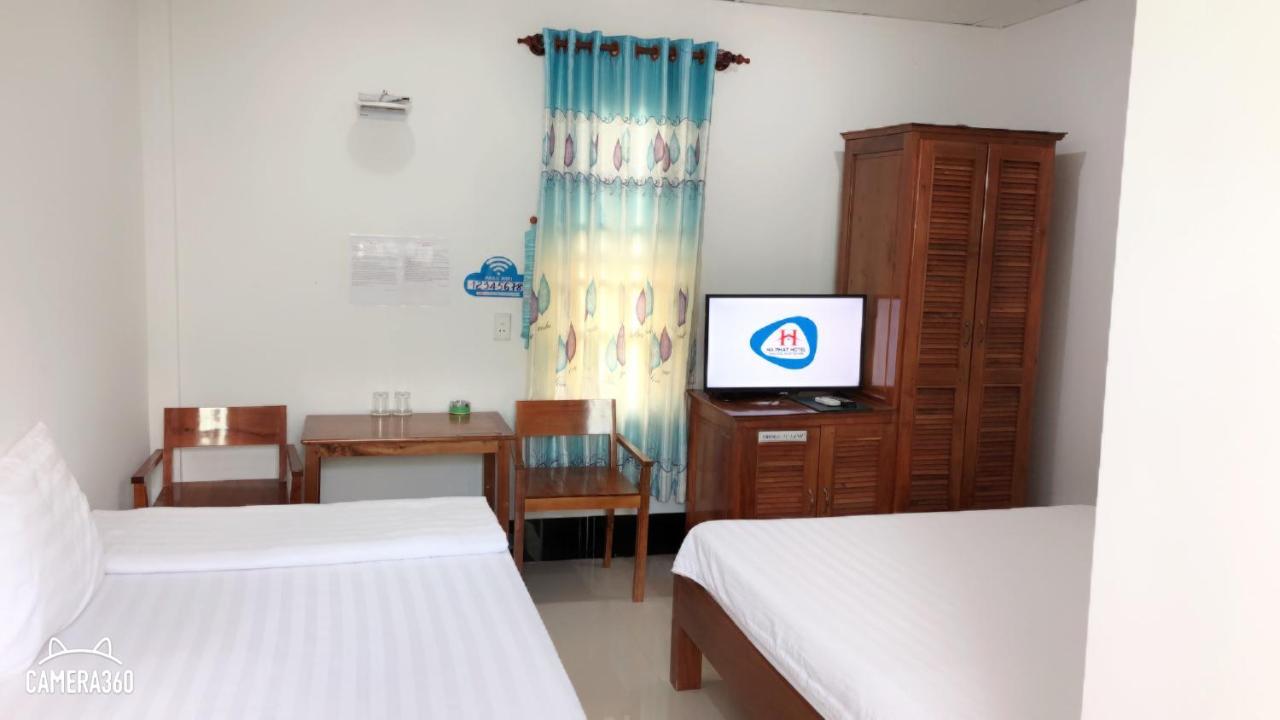 Ha Phat Hotel Duong Dong  Exteriör bild
