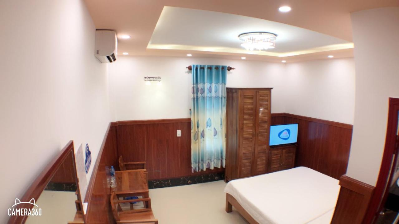 Ha Phat Hotel Duong Dong  Exteriör bild