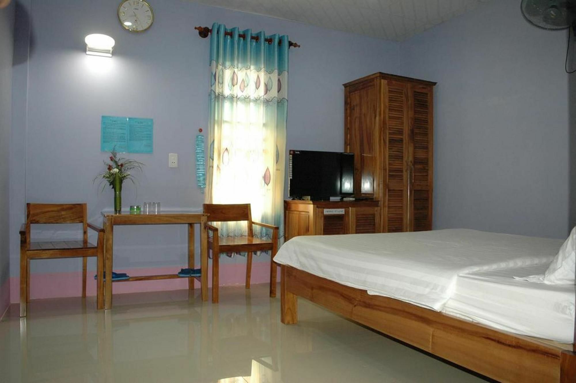 Ha Phat Hotel Duong Dong  Exteriör bild